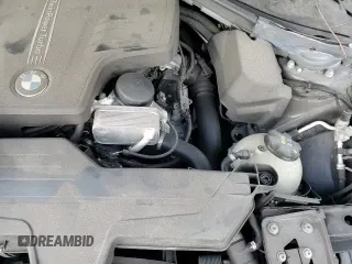 ✅ 2018 BMW 3 Series 320i • VIN: WBA8A9C58JK623106 • Lot: 84813205. Wystawiony na Copart z przebiegiem 82 532 mil. Bezpłatny archiwum sprzedaży aukcyjnych z USA i szczegółowy raport historii pojazdu na DreamBid. Zdjęcie 15.