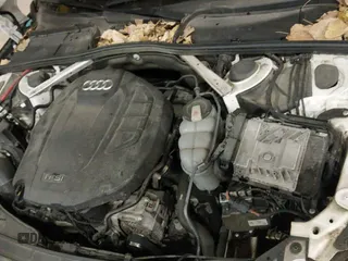 ✅ 2019 Audi A4 Premium • VIN: WAUDNAF47KA117328 • Лот: 41634062. Опубликован ранее на IAAI с пробегом 126 067 миль. Бесплатный доступ к архиву аукционных продаж из США и подробный отчёт об истории автомобиля на DreamBid. Изображение 20.