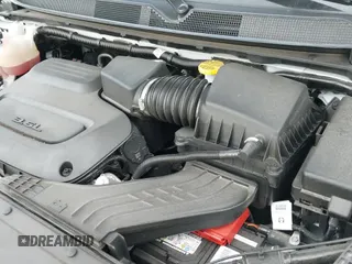 ✅ 2023 Chrysler Pacifica Limited • VIN: 2C4RC3GG0PR593541 • Lot: 43593812. Wystawiony na IAAI z przebiegiem 21 423 mil. Bezpłatny archiwum sprzedaży aukcyjnych z USA i szczegółowy raport historii pojazdu na DreamBid. Zdjęcie 18.