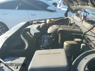 ✅ 2002 Chevrolet Suburban LS • VIN: 3GNEC16T02G255404 • Лот: 41248161. Опубликован ранее на IAAI с пробегом 283 307 миль. Бесплатный доступ к архиву аукционных продаж из США и подробный отчёт об истории автомобиля на DreamBid. Изображение 12.