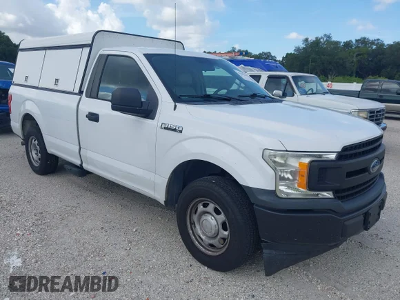✅ 2018 Ford F-150 XL • VIN: 1FTMF1CB4JKF29833 • Lot: 45369534. Wystawiony na IAAI z przebiegiem 161 733 mil. Bezpłatny archiwum sprzedaży aukcyjnych z USA i szczegółowy raport historii pojazdu na DreamBid. Zdjęcie 1.