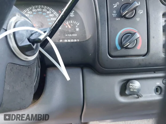 ✅ 2000 Dodge Dakota • VIN: 1B7GL22X1YS575218 • Lot: 45529486. Wystawiony na IAAI z przebiegiem 173 187 mil. Bezpłatny archiwum sprzedaży aukcyjnych z USA i szczegółowy raport historii pojazdu na DreamBid. Zdjęcie 11.
