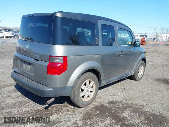 ✅ 2007 Honda Element EX • VIN: 5J6YH28737L013143 • Лот: 41946324. Опубліковано раніше на IAAI з пробігом 190 602 миль. Безкоштовний доступ до архіву аукціонних продажів зі США та докладний звіт про історію автомобіля на DreamBid. Зображення 4.