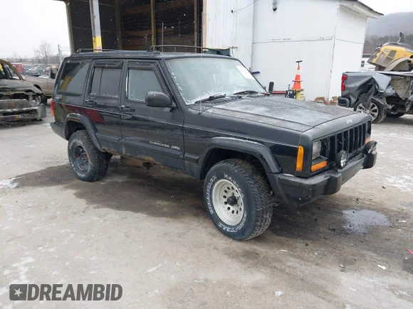 ✅ 1998 Jeep Cherokee Sport • VIN: 1J4FJ68S4WL150534 • Lot: 44049679. Wystawiony na IAAI z przebiegiem 163 026 mil. Bezpłatny archiwum sprzedaży aukcyjnych z USA i szczegółowy raport historii pojazdu na DreamBid. Zdjęcie 1.