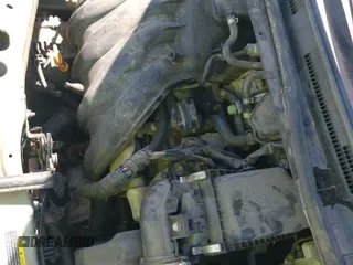 ✅ 2014 Nissan Note SV • VIN: 3N1CE2CP4EL411708 • Lot: 43577842. Wystawiony na IAAI z przebiegiem 113 814 mil. Bezpłatny archiwum sprzedaży aukcyjnych z USA i szczegółowy raport historii pojazdu na DreamBid. Zdjęcie 19.