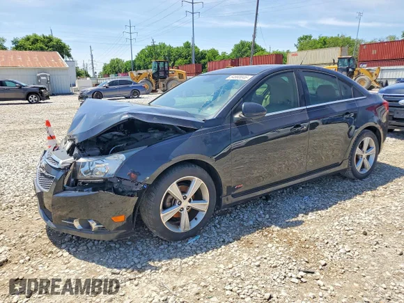 ✅ 2013 Chevrolet Cruze 2LT • VIN: 1G1PE5SB5D7227511 • Lot: 54668046. Wystawiony na Copart z przebiegiem 146 074 mil. Bezpłatny archiwum sprzedaży aukcyjnych z USA i szczegółowy raport historii pojazdu na DreamBid. Zdjęcie 1.