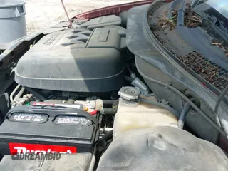 ✅ 2007 Chrysler Pacifica Limited • VIN: 2A8GM78X27R332205 • Lot: 42710201. Listed on IAAI with 191,151 mi. Free auction sales archive from the USA and detailed vehicle history report at DreamBid. Image 12.