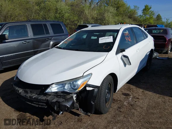 ✅ 2017 Toyota Camry SE • VIN: 4T1BF1FK2HU307966 • Лот: 44933962. Опубліковано раніше на IAAI з пробігом 34 073 миль. Безкоштовний доступ до архіву аукціонних продажів зі США та докладний звіт про історію автомобіля на DreamBid. Зображення 2.