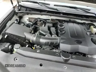 ✅ 2021 Toyota 4Runner Nightshade • VIN: JTECU5JR2M5247424 • Lot: 46918805. Wystawiony na Copart z przebiegiem 59 373 mil. Bezpłatny archiwum sprzedaży aukcyjnych z USA i szczegółowy raport historii pojazdu na DreamBid. Zdjęcie 16.