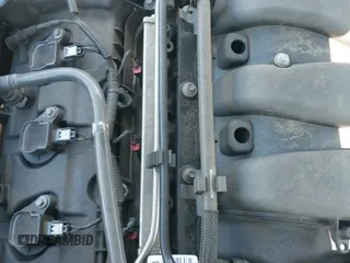 ✅ 2017 Ford Taurus SEL • VIN: 1FAHP2E86HG107183 • Lot: 43036769. Wystawiony na IAAI z przebiegiem 173 839 mil. Bezpłatny archiwum sprzedaży aukcyjnych z USA i szczegółowy raport historii pojazdu na DreamBid. Zdjęcie 19.