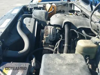 ✅ 2001 GMC Yukon XL SLT • VIN: 3GKEC16TX1G165088 • Lot: 43102552. Listed on IAAI with 411,202 mi. Free auction sales archive from the USA and detailed vehicle history report at DreamBid. Image 19.