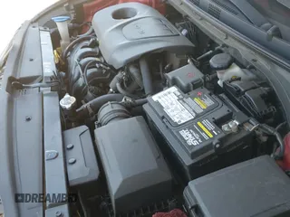 2019 Hyundai Accent SE z VIN 3KPC24A39KE045195, wystawiony jako IAAI lot #42542047 z przebiegiem 135 321 mil mil oraz . Historia ofert i sprzedaży dostępna na DreamBid. Obrazek 19.