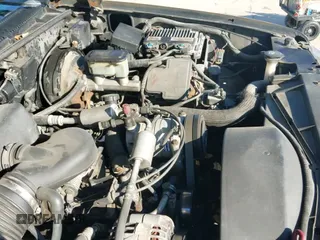 ✅ 1999 Chevrolet Suburban • VIN: 3GNEC16R4XG137836 • Лот: 43536528. Опубликован ранее на IAAI с пробегом 258 648 миль. Бесплатный доступ к архиву аукционных продаж из США и подробный отчёт об истории автомобиля на DreamBid. Изображение 12.