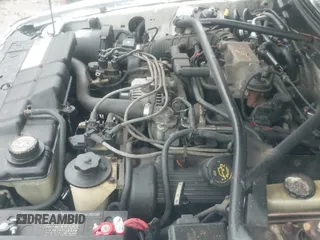 ✅ 1996 Ford Mustang GT • VIN: 1FALP42X4TF229346 • Lot: 42225102. Wystawiony na IAAI z przebiegiem 151 275 mil. Bezpłatny archiwum sprzedaży aukcyjnych z USA i szczegółowy raport historii pojazdu na DreamBid. Zdjęcie 19.