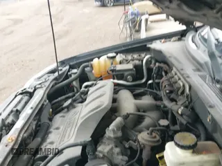 ✅ 2006 Mazda Tribute S • VIN: 4F2YZ96126KM18604 • Lot: 43099728. Wystawiony na IAAI z przebiegiem 185 940 mil. Bezpłatny archiwum sprzedaży aukcyjnych z USA i szczegółowy raport historii pojazdu na DreamBid. Zdjęcie 13.