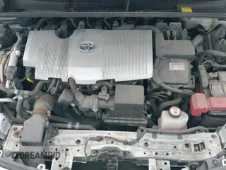 ✅ 2017 Toyota Prius Plus • VIN: JTDKARFP9H3000622 • Lot: 43026143. Listed on IAAI with 101,901 mi. Free auction sales archive from the USA and detailed vehicle history report at DreamBid. Image 19.