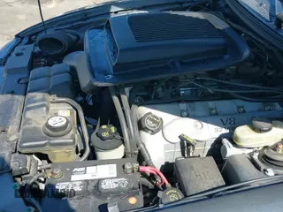 ✅ 2004 Ford Mustang Premium Mach 1 • VIN: 1FAFP42R14F170143 • Lot: 42059333. Wystawiony na IAAI z przebiegiem 141 778 mil. Bezpłatny archiwum sprzedaży aukcyjnych z USA i szczegółowy raport historii pojazdu na DreamBid. Zdjęcie 20.