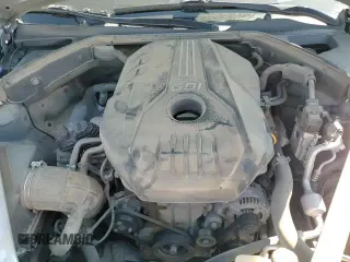 ✅ 2020 Genesis G70 2.0T • VIN: KMTG34LA7LU051107 • Lot: 84584225. Listed on Copart with 67,832 mi. Free auction sales archive from the USA and detailed vehicle history report at DreamBid. Image 14.