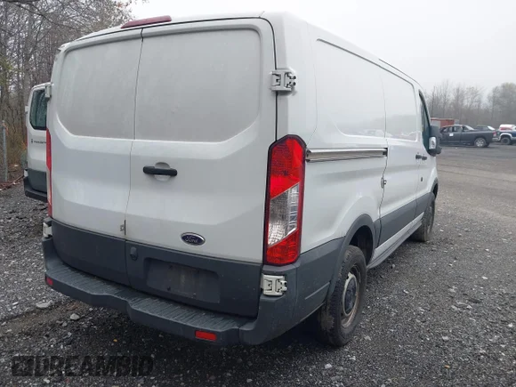 ✅ 2016 Ford Transit • VIN: 1FTYR1YG1GKB25233 • Лот: 44730629. Опубліковано раніше на IAAI з пробігом 213 576 миль. Безкоштовний доступ до архіву аукціонних продажів зі США та докладний звіт про історію автомобіля на DreamBid. Зображення 4.