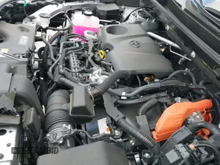 ✅ 2025 Toyota RAV4 Hybrid XLE Premium • VIN: JTMB6RFV5SD157761 • Lot: 42261188. Listed on IAAI with 3,586 mi. Free auction sales archive from the USA and detailed vehicle history report at DreamBid. Image 21.