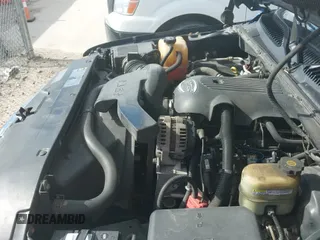 ✅ 2002 Chevrolet Suburban LS • VIN: 1GNEC16Z72J304858 • Lot: 43708536. Listed on IAAI with 255,777 mi. Free auction sales archive from the USA and detailed vehicle history report at DreamBid. Image 19.