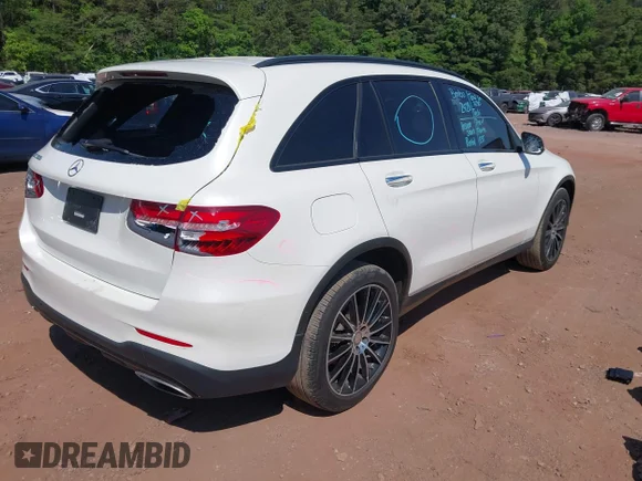 ✅ 2017 Mercedes-Benz GLC 300 • VIN: WDC0G4JB1HF134392 • Lot: 44917763. Wystawiony na IAAI z przebiegiem 88 403 mil. Bezpłatny archiwum sprzedaży aukcyjnych z USA i szczegółowy raport historii pojazdu na DreamBid. Zdjęcie 4.