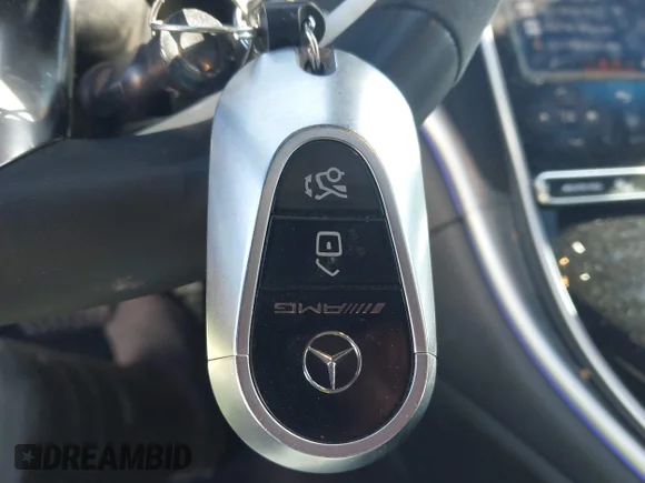 ✅ 2024 Mercedes-Benz CLE 53 AMG • VIN: W1KMJ6CB8RF035531 • Лот: 44648748. Опубліковано раніше на IAAI з пробігом 8 187 миль. Безкоштовний доступ до архіву аукціонних продажів зі США та докладний звіт про історію автомобіля на DreamBid. Зображення 11.