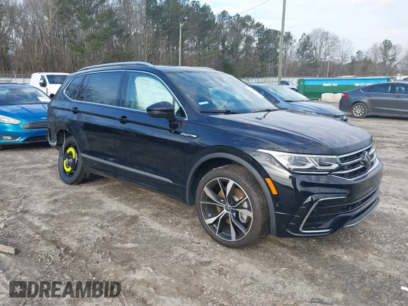✅ 2024 Volkswagen Tiguan SEL R-Line • VIN: 3VV4B7AX5RM115334 • Lot: 44503631. Listed on IAAI with 41,000 mi. Free auction sales archive from the USA and detailed vehicle history report at DreamBid. Image 1.