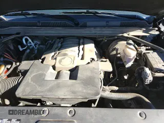 ✅ 2019 Cadillac Escalade Platinum • VIN: 1GYS4DKJ8KR327524 • Lot: 87097705. Listed on Copart with 144,040 mi. Free auction sales archive from the USA and detailed vehicle history report at DreamBid. Image 16.