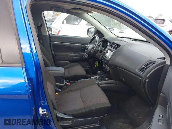 ✅ 2017 Mitsubishi Outlander ES • VIN: JA4AP3AU9HZ062582 • Lot: 45312170. Listed on IAAI with 122,493 mi. Free auction sales archive from the USA and detailed vehicle history report at DreamBid. Image 5.