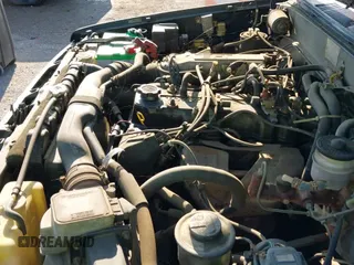 ✅ 1988 Toyota Pickup • VIN: JT4RN63A1J5042147 • Lot: 42719499. Wystawiony na IAAI z przebiegiem 193 342 mil. Bezpłatny archiwum sprzedaży aukcyjnych z USA i szczegółowy raport historii pojazdu na DreamBid. Zdjęcie 12.