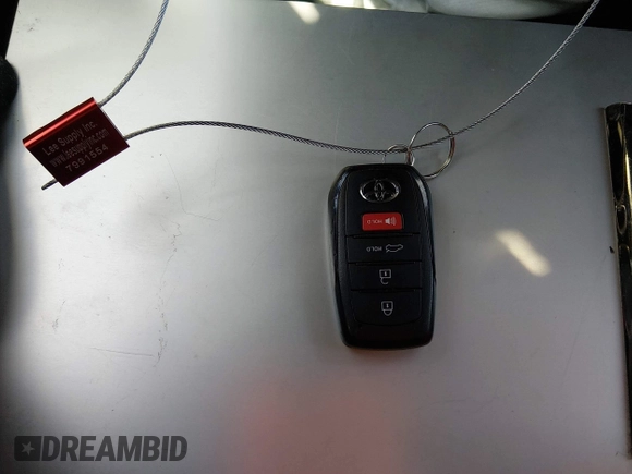 ✅ 2024 Toyota Corolla SE • VIN: 5YFS4MCE1RP194715 • Lot: 44205176. Wystawiony na IAAI z przebiegiem 27 353 mil. Bezpłatny archiwum sprzedaży aukcyjnych z USA i szczegółowy raport historii pojazdu na DreamBid. Zdjęcie 11.