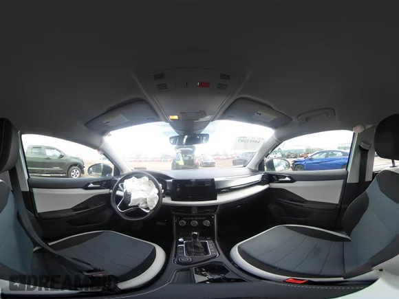 ✅ 2025 Volkswagen Taos S • VIN: 3VV8C7B27SM014061 • Lot: 44593207. Wystawiony na IAAI z przebiegiem 4 023 mil. Bezpłatny archiwum sprzedaży aukcyjnych z USA i szczegółowy raport historii pojazdu na DreamBid. Zdjęcie 18.