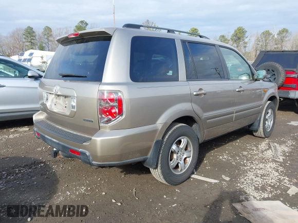 ✅ 2007 Honda Pilot EX-L • VIN: 5FNYF18567B019610 • Lot: 43996315. Wystawiony na IAAI z przebiegiem 110 915 mil. Bezpłatny archiwum sprzedaży aukcyjnych z USA i szczegółowy raport historii pojazdu na DreamBid. Zdjęcie 4.