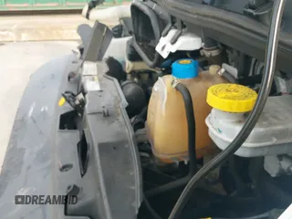 ✅ 2018 Ram ProMaster Cargo • VIN: 3C6TRVBG0JE157988 • Lot: 43133786. Wystawiony na IAAI z przebiegiem 100 699 mil. Bezpłatny archiwum sprzedaży aukcyjnych z USA i szczegółowy raport historii pojazdu na DreamBid. Zdjęcie 19.