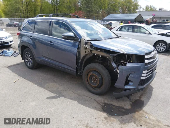 ✅ 2017 Toyota Highlander SE • VIN: 5TDJZRFH0HS406820 • Lot: 45052080. Listed on IAAI with 259,290 mi. Free auction sales archive from the USA and detailed vehicle history report at DreamBid. Image 1.