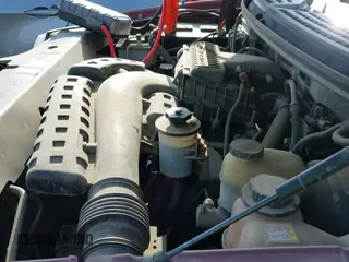 ✅ 2005 Ford F-150 XLT • VIN: 1FTPX14545FA18138 • Lot: 43656742. Wystawiony na IAAI z przebiegiem 185 657 mil. Bezpłatny archiwum sprzedaży aukcyjnych z USA i szczegółowy raport historii pojazdu na DreamBid. Zdjęcie 12.