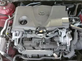 2020 Toyota Camry LE with VIN 4T1C11AKXLU334416, listed as a Copart auction lot 84434425 with 72,670 mi miles and Clean title. Bid and sale history available at DreamBid. Image 13.