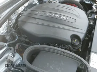 ✅ 2018 Porsche Macan • VIN: WP1AA2A53JLB03015 • Lot: 42519775. Listed on IAAI with 21,487 mi. Free auction sales archive from the USA and detailed vehicle history report at DreamBid. Image 19.