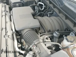 ✅ 2020 Chevrolet Silverado 1500 LT Trail Boss • VIN: 3GCPYFED8LG367055 • Lot: 42945200. Wystawiony na IAAI z przebiegiem 43 162 mil. Bezpłatny archiwum sprzedaży aukcyjnych z USA i szczegółowy raport historii pojazdu na DreamBid. Zdjęcie 18.