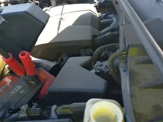 ✅ 2018 Toyota Highlander Limited Platinum • VIN: 5TDDZRFH1JS915219 • Lot: 43360707. Listed on IAAI with 62,176 mi. Free auction sales archive from the USA and detailed vehicle history report at DreamBid. Image 19.