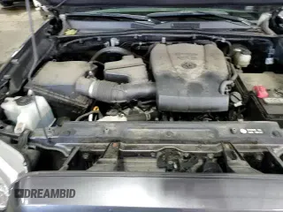 ✅ 2017 Toyota Tacoma SR5 • VIN: 5TFSZ5AN9HX081539 • Lot: 84903135. Wystawiony na Copart z przebiegiem 54 736 mil. Bezpłatny archiwum sprzedaży aukcyjnych z USA i szczegółowy raport historii pojazdu na DreamBid. Zdjęcie 15.