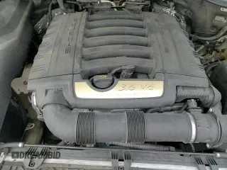 ✅ 2018 Porsche Cayenne • VIN: WP1AA2A2XJKA02968 • Lot: 94267785. Listed on Copart with 103,838 mi. Free auction sales archive from the USA and detailed vehicle history report at DreamBid. Image 15.