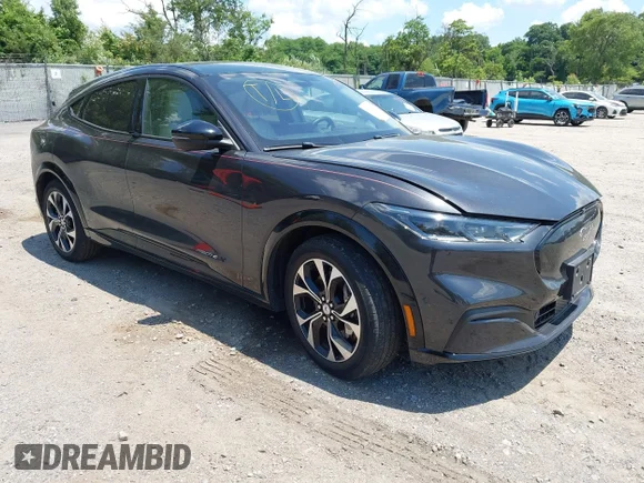 ✅ 2021 Ford Mustang Mach-E Premium • VIN: 3FMTK3R77MMA60509 • Лот: 45391650. Опубліковано раніше на IAAI з пробігом 28 652 миль. Безкоштовний доступ до архіву аукціонних продажів зі США та докладний звіт про історію автомобіля на DreamBid. Зображення 1.