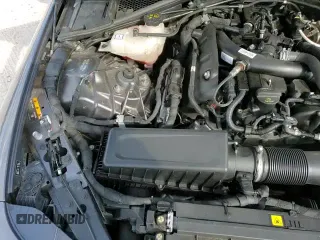 ✅ 2019 Alfa Romeo Giulia Ti Sport • VIN: ZARFANBN4K7611937 • Lot: 82633305. Listed on Copart with 15,825 mi. Free auction sales archive from the USA and detailed vehicle history report at DreamBid. Image 13.