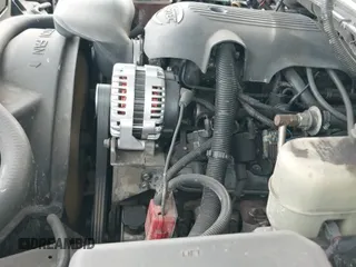 ✅ 2001 GMC Yukon SLT • VIN: 1GKEK13TX1J194533 • Lot: 43666986. Wystawiony na IAAI z przebiegiem 270 937 mil. Bezpłatny archiwum sprzedaży aukcyjnych z USA i szczegółowy raport historii pojazdu na DreamBid. Zdjęcie 19.