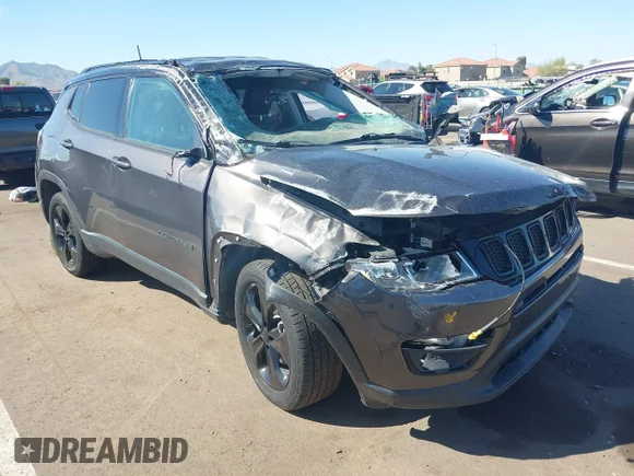 ✅ 2018 Jeep Compass Latitude • VIN: 3C4NJCBB5JT407366 • Лот: 39042678. Опубліковано раніше на IAAI з пробігом 71 284 миль. Безкоштовний доступ до архіву аукціонних продажів зі США та докладний звіт про історію автомобіля на DreamBid. Зображення 1.