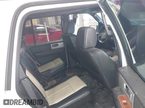 ✅ 2007 Ford Expedition Eddie Bauer • VIN: 1FMFU18517LA85696 • Lot: 44195742. Wystawiony na IAAI z przebiegiem 151 047 mil. Bezpłatny archiwum sprzedaży aukcyjnych z USA i szczegółowy raport historii pojazdu na DreamBid. Zdjęcie 8.