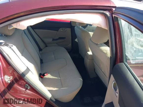 ✅ 2015 Honda Civic LX • VIN: 19XFB2F5XFE034949 • Lot: 45186884. Wystawiony na IAAI z przebiegiem 32 858 mil. Bezpłatny archiwum sprzedaży aukcyjnych z USA i szczegółowy raport historii pojazdu na DreamBid. Zdjęcie 8.