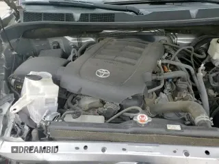 ✅ 2018 Toyota Tundra SR5 • VIN: 5TFEY5F12JX231759 • Лот: 68089385. Опубликован ранее на Copart с пробегом 78 856 миль. Бесплатный доступ к архиву аукционных продаж из США и подробный отчёт об истории автомобиля на DreamBid. Изображение 15.